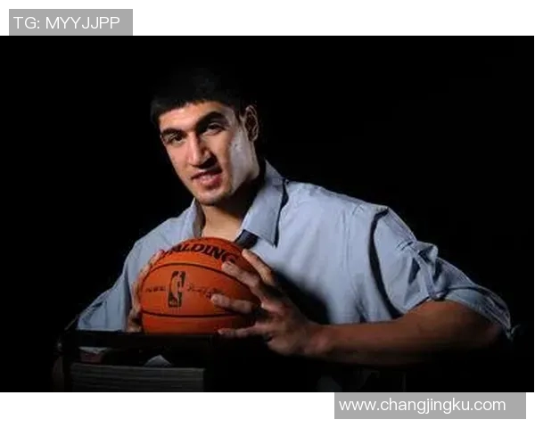 坎特的篮球之路:从天赋少年到NBA巨星的奋斗与荣耀