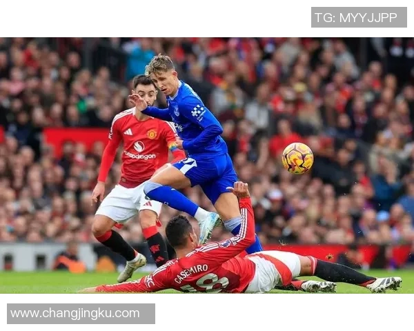 埃弗顿主场迎战狼队全力争胜期待精彩对决