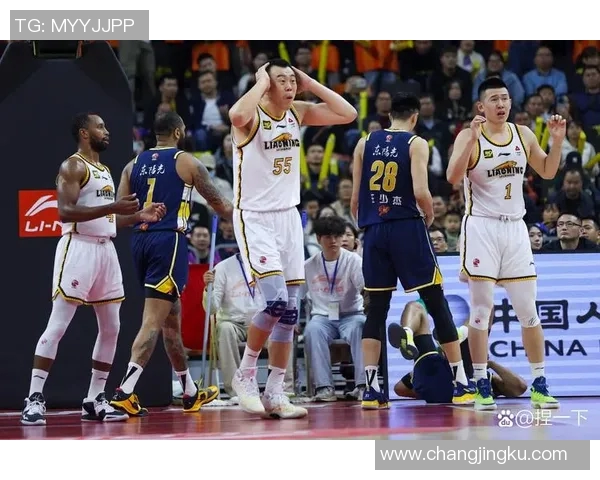 2016年季后赛广东队与辽宁队的激烈对决与精彩瞬间回顾