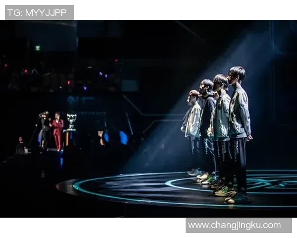 王者荣耀战术深度解析：IG战队的创新策略与团队协作探讨