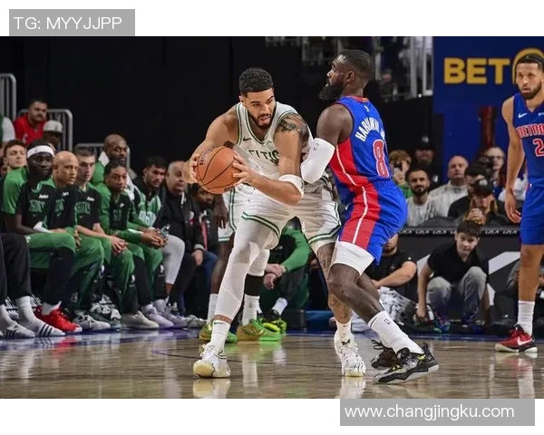 老鹰与凯尔特人对决前瞻分析双方战术及关键球员表现展望